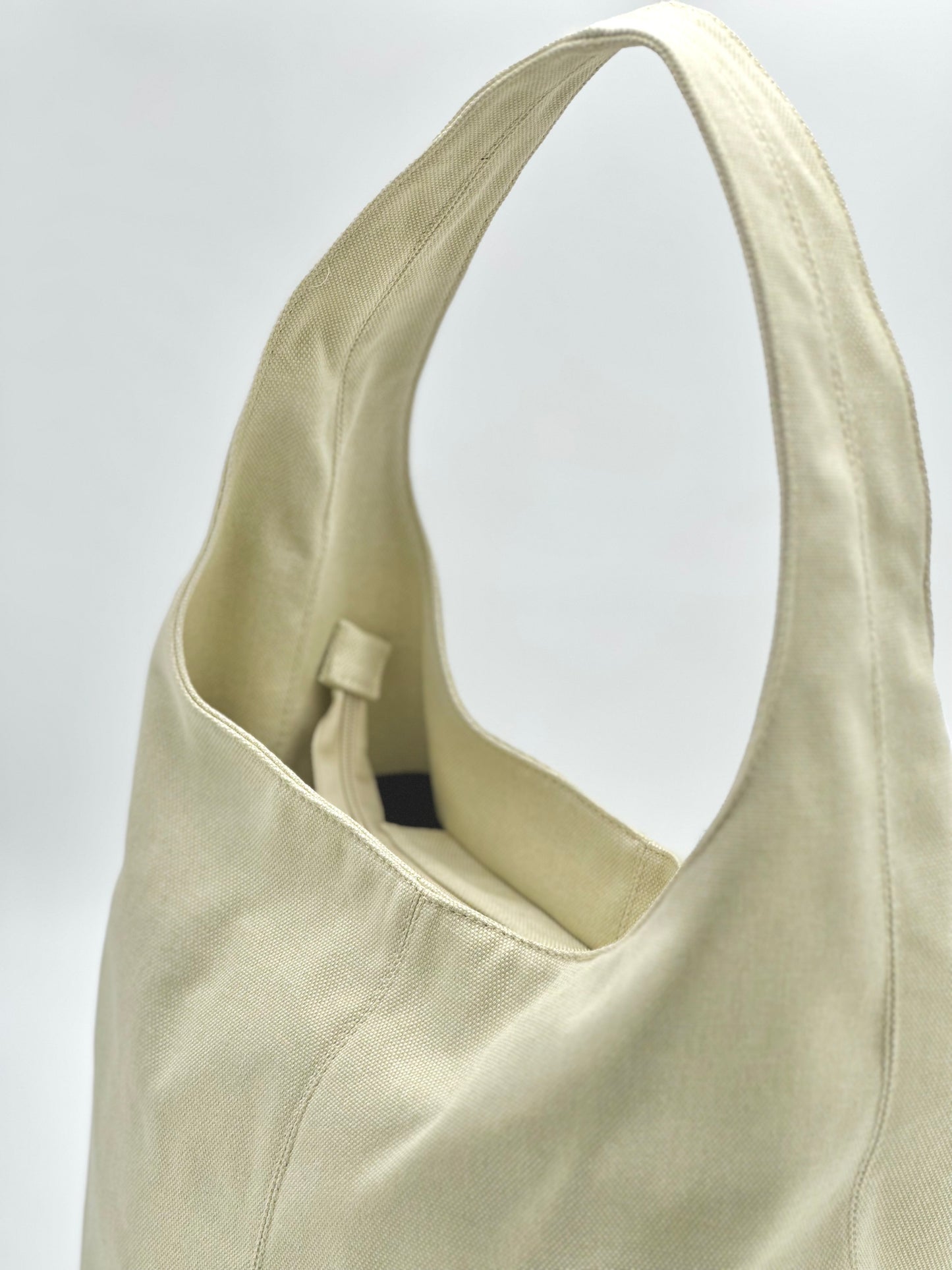 Pearl Tote